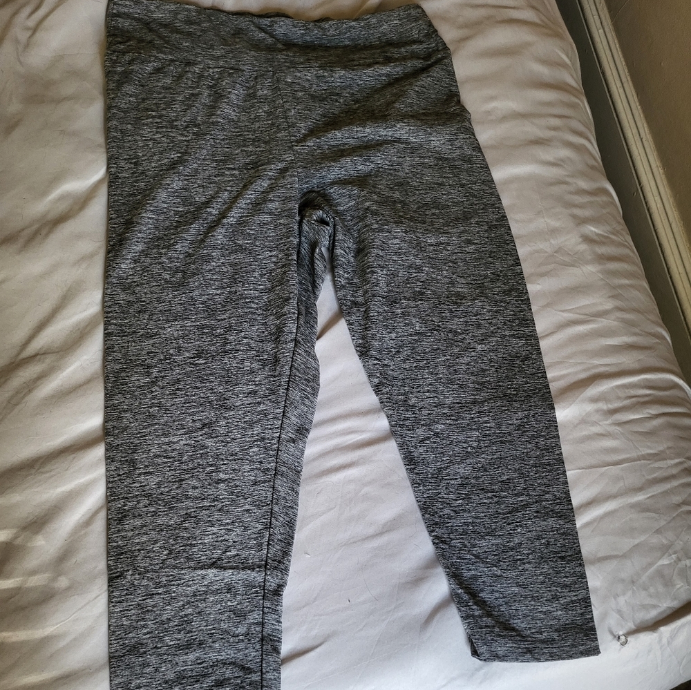 Capri Leggings